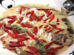 -江渔儿酸菜鱼·拔草餐厅(虎门君乐汇店)