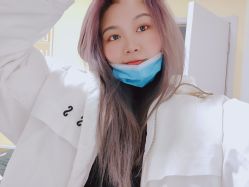 -起点潮色造型