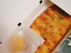 香蒜烤面包-达美乐比萨(武定店)