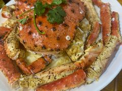 -三亚火车头万人海鲜广场