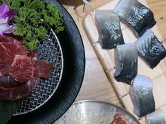 -青瓦餐厅·生鱼片·韩园烤肉(西塔店)