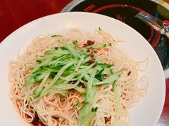 -霄汉牛三鲜湖北砂锅菜(万松园2店)