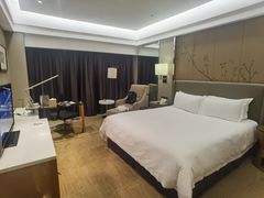 -上海中航虹桥机场泊悦酒店