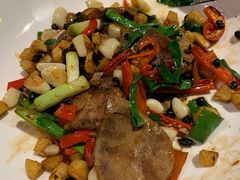 滇味小炒带皮黄牛肉-泓0871臻选云南菜·味庄