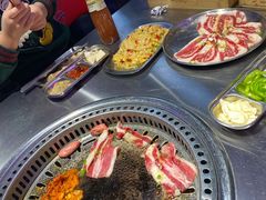 -马路牙子烧烤音乐酒馆(望京店)