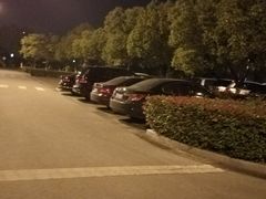 -山明水秀大饭店