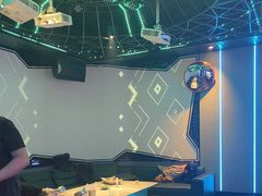 -萧邦音乐会所KTV(向西店)