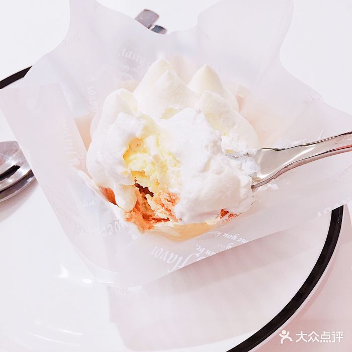 北海道sweets(南京西路店)白色恋人图片