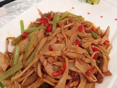 干炒雷笋-亢龙太子酒轩(东湖店)