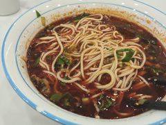 -京穆兰兰州牛肉面·清真(盛龙广场店)