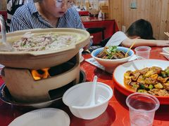 -冯烫烫跷脚牛肉·川菜小馆(武胜西街店)