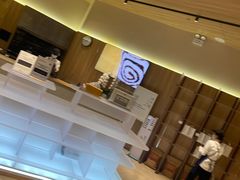 -银座仁志川·生吐司专门店(香港广场店)