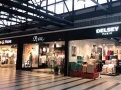 -TIMES CITY OUTLETS 时代·城市·奥特莱斯(上海国际时尚中心店)
