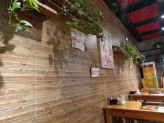 -管氏翅吧(护国寺店)