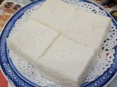 -广信牛奶甜品世家(台东店)