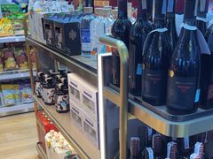 -王权免税店(普吉机场店)