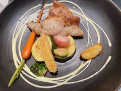 -杏荟旋转餐厅(广州爱群店)