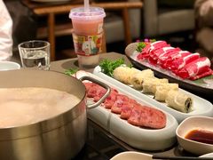 -捞王锅物料理(上海世茂广场店)