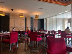 -粤尚腾香居中餐厅(首都机场希尔顿店)