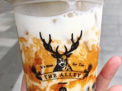 -THE ALLEY 鹿角巷(华润万象城店)