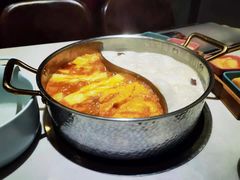 猪手鸳鸯锅-小街猪手(团结湖店)