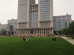 -复旦大学光华楼