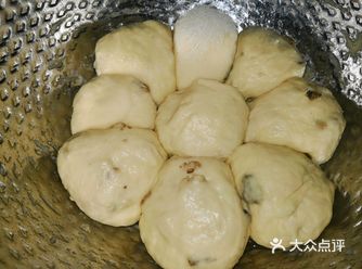 今天和大家分享一下我学习的蒸面包