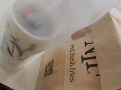 -纽约薯条(世豪广场店)