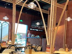 -十三式重庆江湖菜(金茂览秀城店)