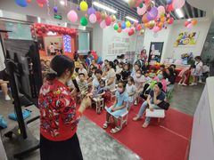 -缤纷鸟美术书法(汉神购物广场校区)