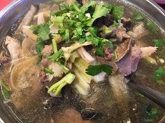-谢老五跷脚牛肉·非遗传承店