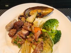 -圣丰索菲特·2 On 988 Café 自助餐厅