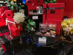 -Salon de The de Joel Robuchon(外滩18号店)
