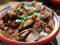 -老闵田螺馆·南昌特色小炒(梦时代店)