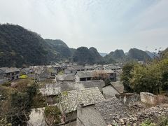 -高荡千年布依古寨旅游景区