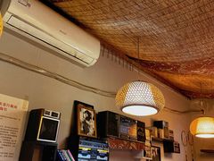 -蜗牛小馆醉乡民谣云南菜(惠新西里店)