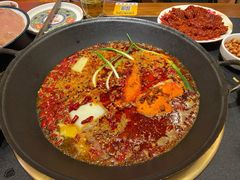 -沸炉重庆老火锅(军事博物馆店)