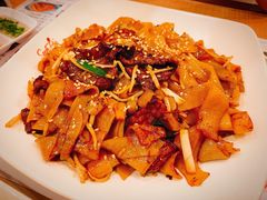 干炒牛河-新世界餐厅(万达店)