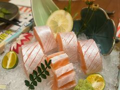 -俊屋料理·烧鸟·寿司·日泰融合菜(星际云汇店)
