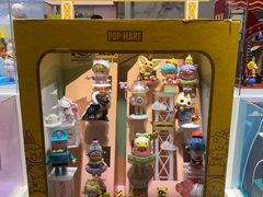-泡泡玛特POPMART(国金街店)