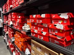 -NIKE北京赛特换季优惠店