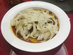 新疆大盘鸡-木卡买提新疆餐厅·清真(新里海顿公馆店)