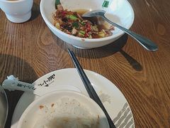 -湘力力小院·鱼汤泡饭(枫林路店)