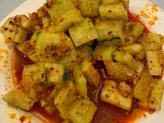 -维吾尔餐厅(宜山路店)