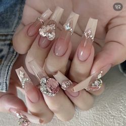 -悦指间美甲美睫