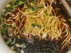 老牌阳春面-南京大牌档(香港广场店)