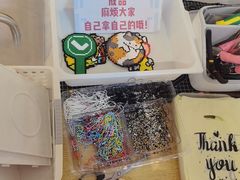 -郑在DIY·潮玩银饰绘画手作(中央大道旗舰店)