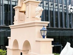 -中航城君尚购物中心