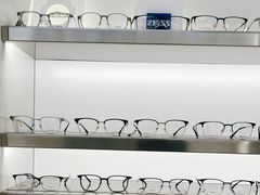 -视野联行眼镜·蔡司·尼康战略合作店(城西银泰店)