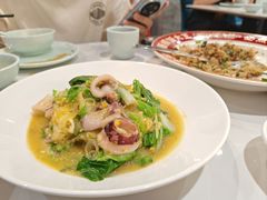 笔管炒小白菜-必点海鲜·海肠捞饭·鲅鱼水饺(滨江道店)